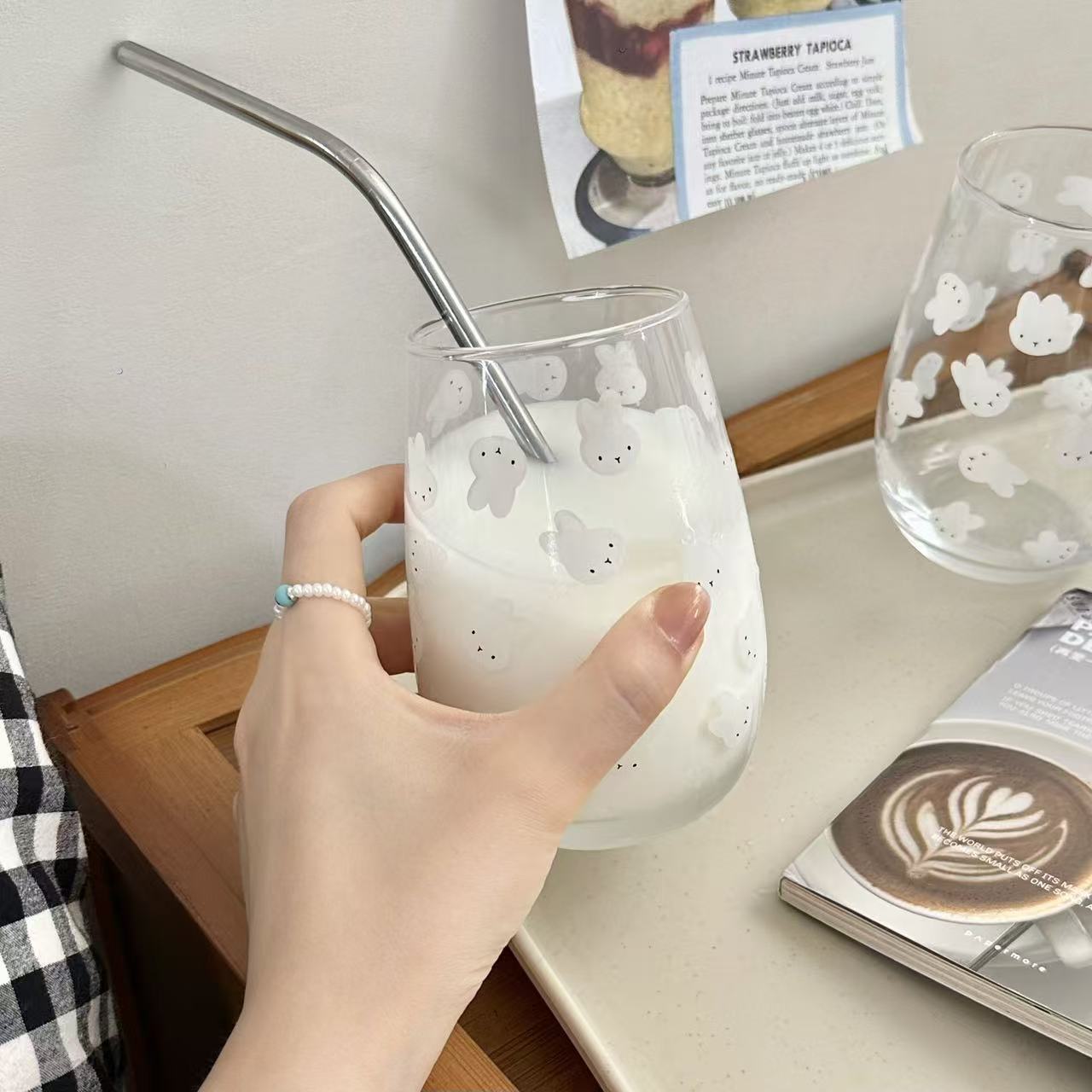 Copo de Vidro com Estampa do C - Coffee Tea & Company avaliação e preço