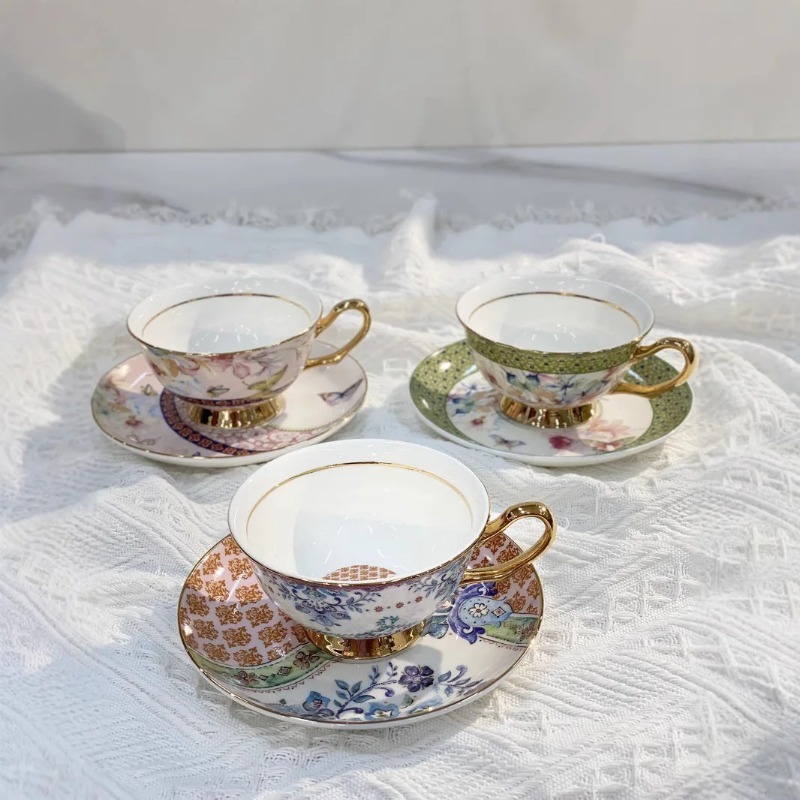 Conjunto de Xícaras e Pratos d - Coffee Tea For Garden avaliação e preço